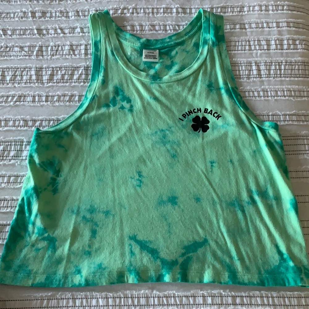 Green tank top! ( NOT SOLD, OREDER CANCELLED)